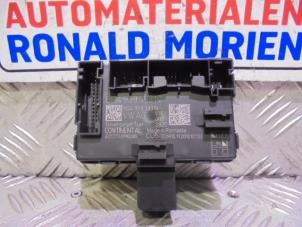 Usados Módulo electrónico central Volkswagen Crafter (SY) 2.0 TDI 4Motion Precio € 35,09 IVA incluido ofrecido por Automaterialen Ronald Morien B.V.
