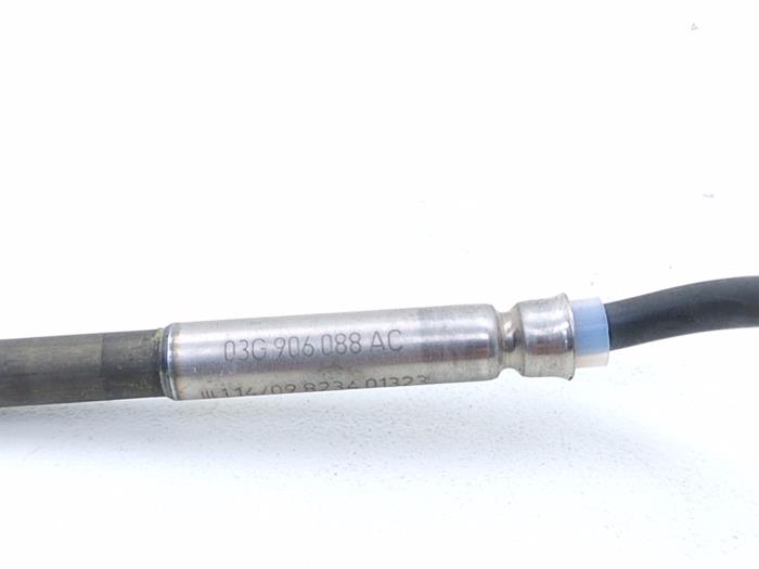 Sonde lambda d'un Seat Ibiza IV SC (6J1) 1.9 TDI 105 2009