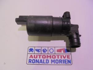 Used Rear screen washer pump Citroen C1 1.0 12V Price € 7,50 Margin scheme offered by Automaterialen Ronald Morien B.V.
