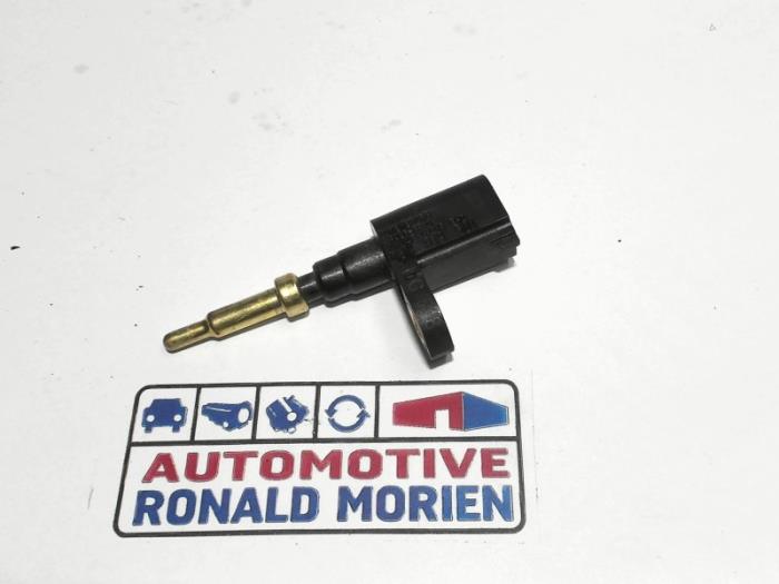 Used Engine temperature sensor Volkswagen Golf VIII Variant (GC5) 2.0 TDI BlueMotion 16V Price € 9,99 Inclusive VAT offered by Automaterialen Ronald Morien B.V.