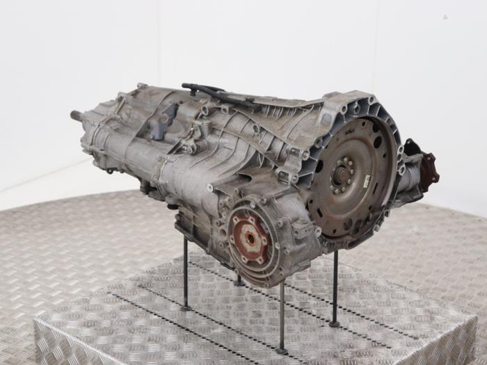 Usagé Boite de vitesses Audi RS 5 (8T3) RS5 4.2 V8 32V Prix € 2.949,00 Règlement à la marge proposé par Automaterialen Ronald Morien B.V.