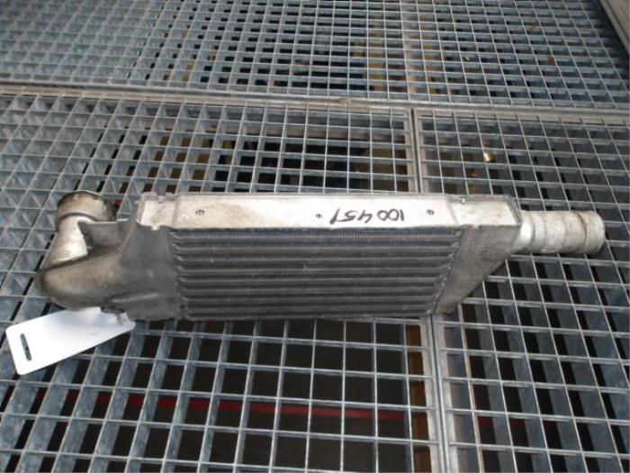 Usados Intercooler Opel Combo (Corsa C) 1.3 CDTI 16V Precio € 35,00 Norma de margen ofrecido por Automaterialen Ronald Morien B.V.