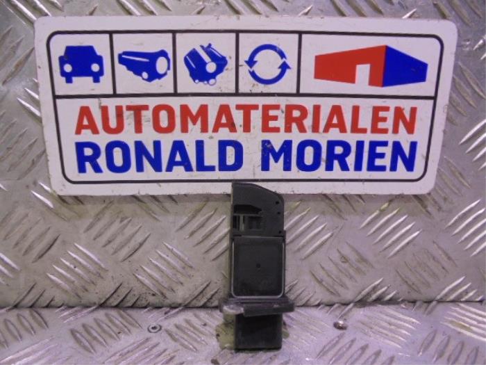 Gebrauchte Luftmengenmesser Volkswagen Phaeton (3D) 3.0 V6 TDI 24V 4Motion Preis € 29,00 Margenregelung angeboten von Automaterialen Ronald Morien B.V.