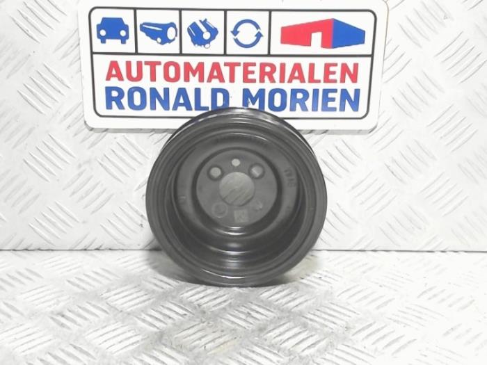 Neue Kurbelwelle Riemenscheibe Volkswagen Passat Variant (3G5) 1.6 TDI 16V Preis € 34,99 Mit Mehrwertsteuer angeboten von Automaterialen Ronald Morien B.V.