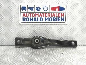 Used Engine mount Volkswagen Golf VII (AUA) 1.6 TDI BlueMotion 16V Price € 14,99 Inclusive VAT offered by Automaterialen Ronald Morien B.V.