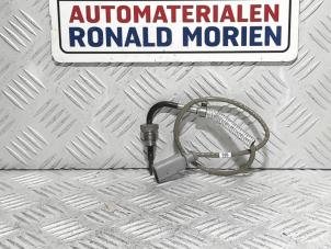 Nuevos Sensor de temperatura de escape Volkswagen Golf VIII (CD1) 2.0 TDI BlueMotion 16V Precio € 48,99 IVA incluido ofrecido por Automaterialen Ronald Morien B.V.