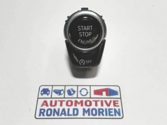 Używane Przelacznik Start/Stop BMW 5 serie Touring (G31) 523d 2.0 TwinPower Turbo 16V Cena € 45,00 Z VAT oferowane przez Automaterialen Ronald Morien B.V.