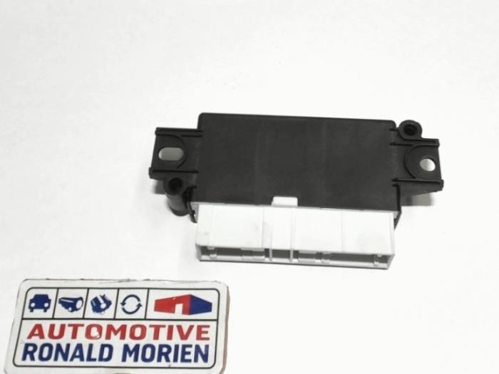 Computer, miscellaneous from a Volkswagen Golf VII (AUA) 1.6 TDI BlueMotion 16V 2016