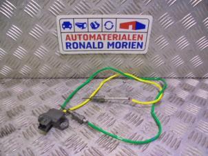 New Engine temperature sensor Renault Master IV (FV) 2.3 Energy dCi 180 Twin Turbo 16V FWD Price € 99,00 Inclusive VAT offered by Automaterialen Ronald Morien B.V.