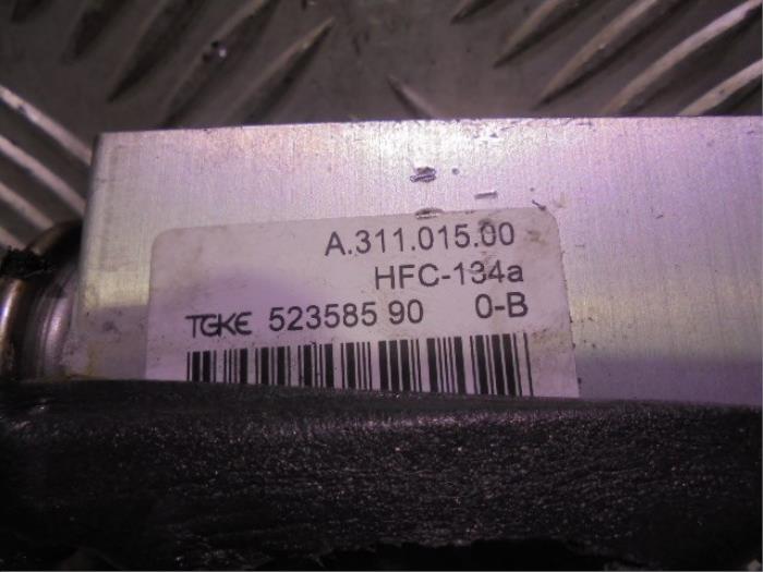 AC expansion valve from a Opel Movano 2.3 CDTi 16V FWD 2020