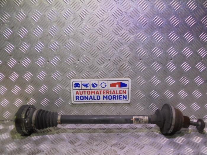 Gebrauchte Antriebswelle rechts hinten Audi RS 5 (8T3) RS5 4.2 V8 32V Preis € 25,00 Margenregelung angeboten von Automaterialen Ronald Morien B.V.