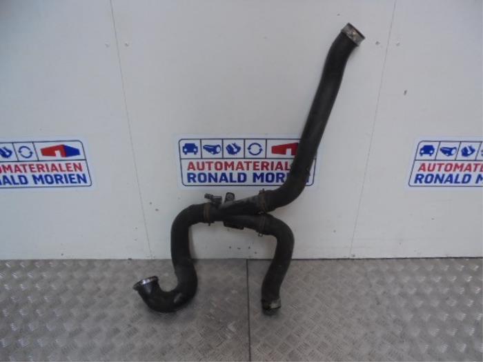 Gebrauchte Intercooler Rohr Volkswagen Phaeton (3D) 3.0 V6 TDI 24V 4Motion Preis € 40,00 Margenregelung angeboten von Automaterialen Ronald Morien B.V.