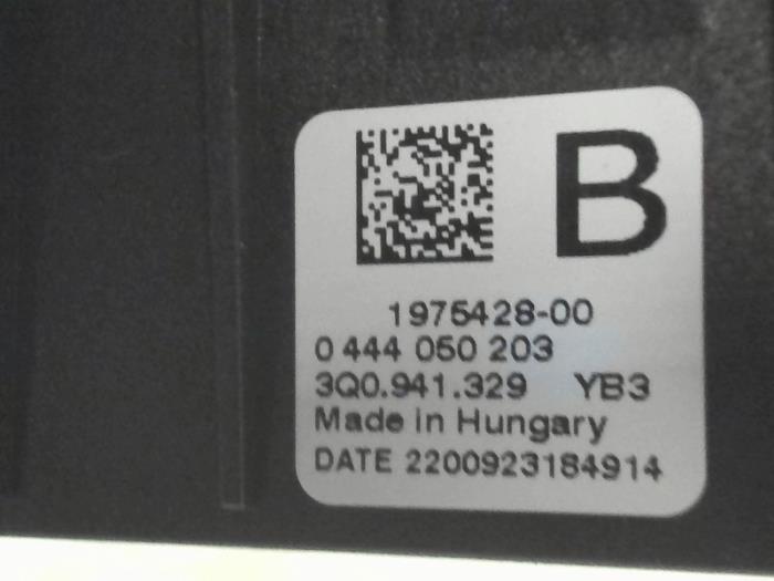 Ordinateur Adblue d'un Volkswagen Golf VIII (CD1) 2.0 TDI BlueMotion 16V 2020