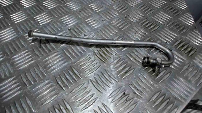 Używane Rózne Mercedes C (W205) C-300 2.0 Turbo 16V Cena € 15,00 Procedura marży oferowane przez Automaterialen Ronald Morien B.V.