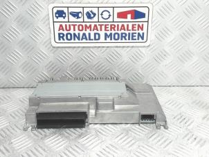 Usagé Amplificateur radio Audi A3 Sportback (8VA/8VF) 1.4 TFSI 16V e-tron Prix € 345,00 Prix TTC proposé par Automaterialen Ronald Morien B.V.