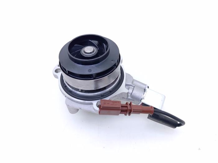 Nya Vattenpump Volkswagen Passat Variant (3G5) 1.6 TDI 16V Pris € 75,00 Inklusive moms erbjuds av Automaterialen Ronald Morien B.V.