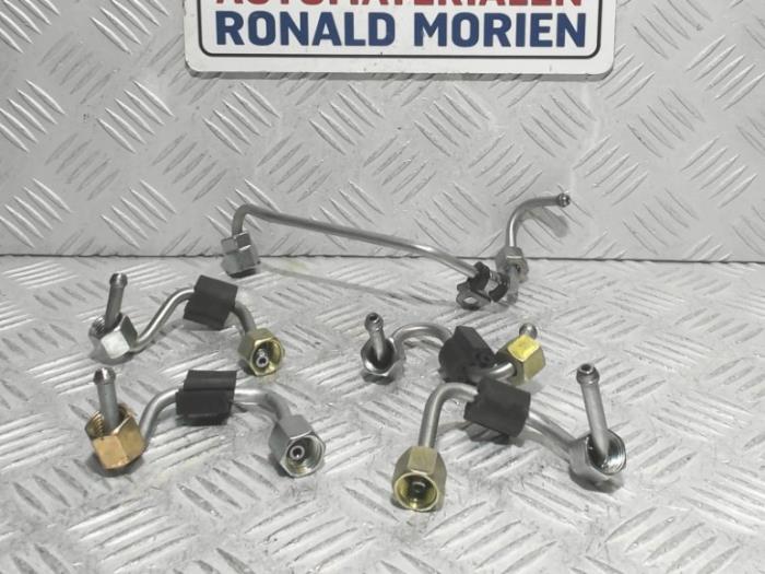 Neue Dieselleitung Set Volkswagen Passat Variant (3G5) 1.6 TDI 16V Preis € 89,00 Mit Mehrwertsteuer angeboten von Automaterialen Ronald Morien B.V.