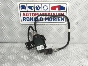 New Nox sensor Volkswagen T-Roc 1.6 TDI BMT 16V Price € 195,00 Inclusive VAT offered by Automaterialen Ronald Morien B.V.