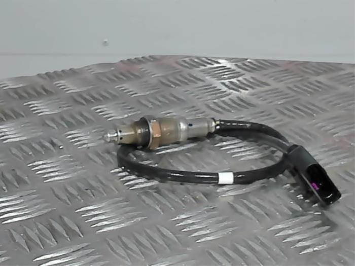 Usagé Sonde lambda Volkswagen Golf VIII Variant (GC5) 2.0 TDI BlueMotion 16V Prix € 95,00 Prix TTC proposé par Automaterialen Ronald Morien B.V.