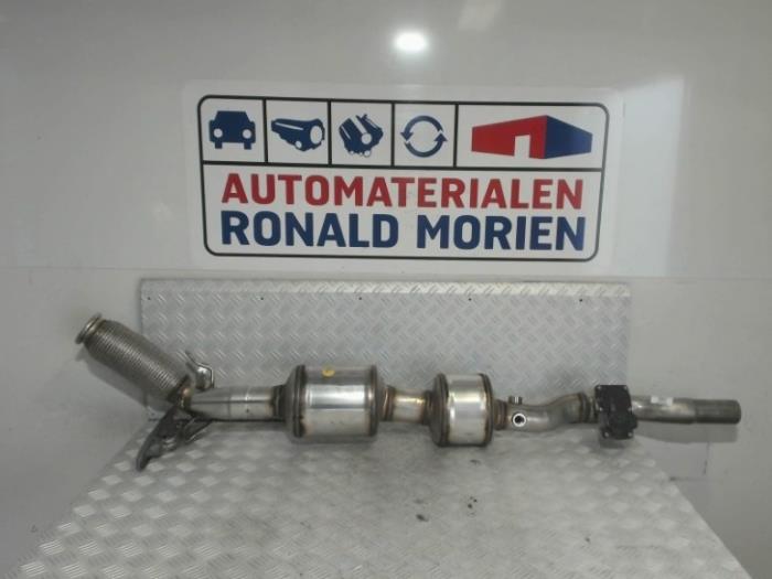 Usagé Catalyseur Volkswagen Golf VIII Variant (GC5) 2.0 TDI BlueMotion 16V Prix € 719,95 Prix TTC proposé par Automaterialen Ronald Morien B.V.