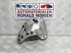 Gearbox mount from a Volkswagen Caddy IV, 2015 2.0 TDI, Delivery, Diesel, 1.968cc, 81kW (110pk), FWD, CLCA, 2015-09 / 2020-09 2020