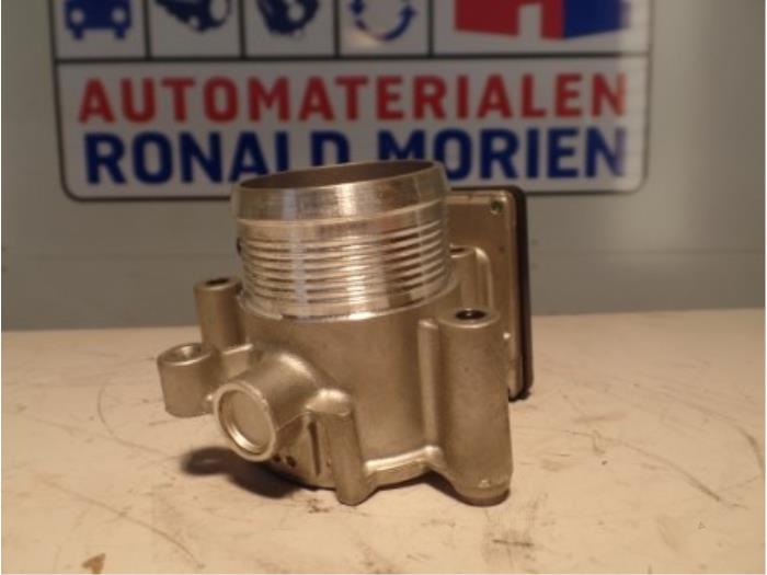 Usagé Boitier papillon Volkswagen Tiguan (5N1/2) 2.0 TDI 16V 4Motion Prix € 46,84 Prix TTC proposé par Automaterialen Ronald Morien B.V.