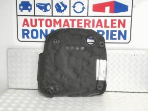 Abdeckblech Motor van een Audi A5 Cabrio (F57/F5E) 2.0 TDI 16V 2021