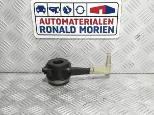 New Clutch slave cylinder Volkswagen Golf VII (AUA) 2.0 R-line 4Motion 16V Price € 50,00 Inclusive VAT offered by Automaterialen Ronald Morien B.V.
