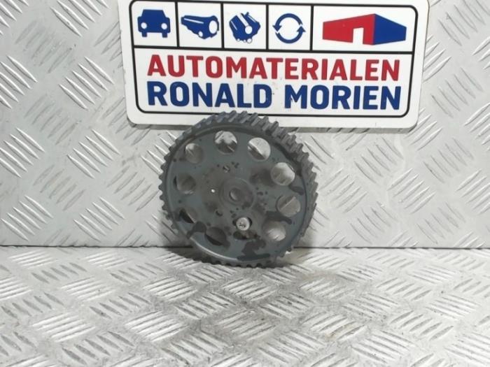 Begagnade Kamaxeldrev Volkswagen Transporter/Caravelle T6 2.0 TDI Pris € 25,00 Inklusive moms erbjuds av Automaterialen Ronald Morien B.V.