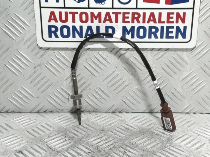 Usagé Sensor température d’échappement Volkswagen Crafter Prix € 25,00 Prix TTC proposé par Automaterialen Ronald Morien B.V.