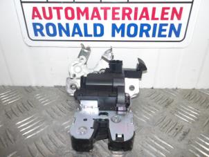 Usagé Mécanique de verrouillage hayon Audi A4 (B9) 3.0 50 TDI V6 24V Quattro Prix € 27,42 Prix TTC proposé par Automaterialen Ronald Morien B.V.