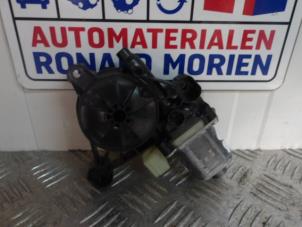 Usados Motor de ventanilla de puerta Audi A4 (B9) 3.0 50 TDI V6 24V Quattro Precio € 14,99 IVA incluido ofrecido por Automaterialen Ronald Morien B.V.