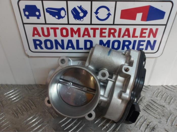 Gebrauchte Drosselklappengehäuse Ford Kuga III (DFK) 2.5 PHEV 16V Preis € 75,00 Mit Mehrwertsteuer angeboten von Automaterialen Ronald Morien B.V.