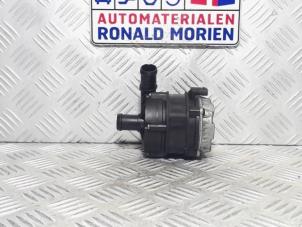 New Additional water pump Volkswagen Golf VIII (CD1) 1.4 GTE 16V Price € 34,99 Inclusive VAT offered by Automaterialen Ronald Morien B.V.