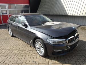 Used Front bumper BMW 5 serie Touring (G31) 523d 2.0 TwinPower Turbo 16V Price € 450,00 Inclusive VAT offered by Automaterialen Ronald Morien B.V.
