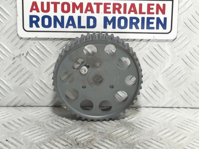 Gebrauchte Nockenwelle Zahnrad Audi A1 Sportback (8XA/8XF) 1.6 TDI 16V Preis € 20,66 Margenregelung angeboten von Automaterialen Ronald Morien B.V.