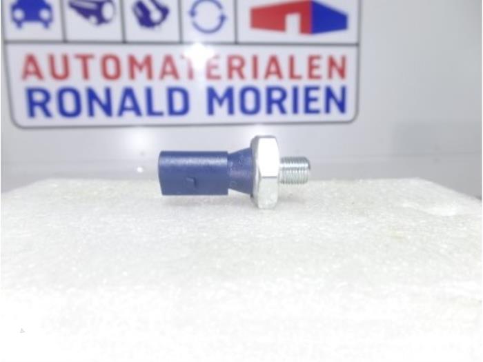Neue Öldruck Schalter Volkswagen Scirocco (137/13AD) 2.0 R 16V Preis € 10,29 Mit Mehrwertsteuer angeboten von Automaterialen Ronald Morien B.V.