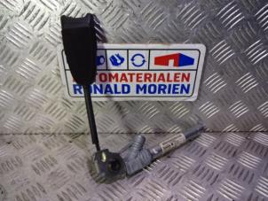 Gebrauchte Gurtsrammer links Opel Corsa Preis € 30,00 Margenregelung angeboten von Automaterialen Ronald Morien B.V.