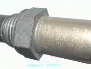 Lambda probe from a Volkswagen CC (358) 2.0 TSI 16V 2016