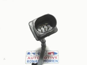 Lambda probe from a Volkswagen CC (358) 2.0 TSI 16V 2016
