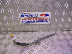 New Oil dipstick Renault Twingo III (AH) 1.0 SCe 75 12V Price € 14,99 Inclusive VAT offered by Automaterialen Ronald Morien B.V.