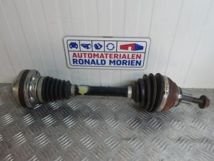Used Front drive shaft, left Volkswagen CC (358) 2.0 TSI 16V Price € 158,99 Inclusive VAT offered by Automaterialen Ronald Morien B.V.