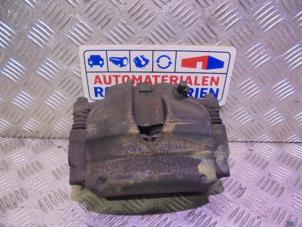 Used Front brake calliper, left Volkswagen Crafter (SY) 2.0 TDI Price € 65,00 Margin scheme offered by Automaterialen Ronald Morien B.V.