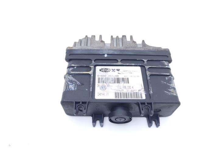 Used Engine management computer Volkswagen Golf III (1H1) 1.6 i Price € 45,00 Margin scheme offered by Automaterialen Ronald Morien B.V.