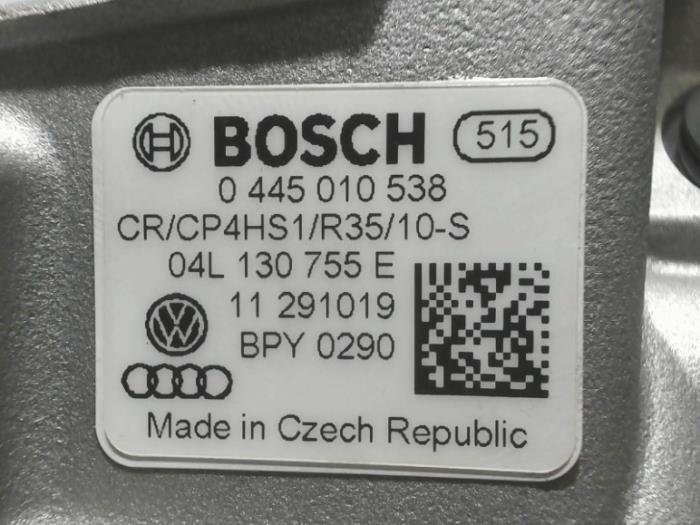 Mechanical fuel pump Volkswagen Golf VII 2.0 GTD 16V - 04L130755E CUN BOSCH