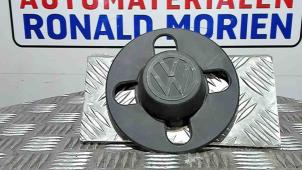 Usados Tapacubos Volkswagen Golf Precio € 7,50 Norma de margen ofrecido por Automaterialen Ronald Morien B.V.