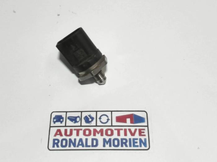 Begagnade Bränsletryckssensor Audi A4 Avant (B8) 1.8 TFSI 16V Pris € 15,00 Marginaltabell erbjuds av Automaterialen Ronald Morien B.V.