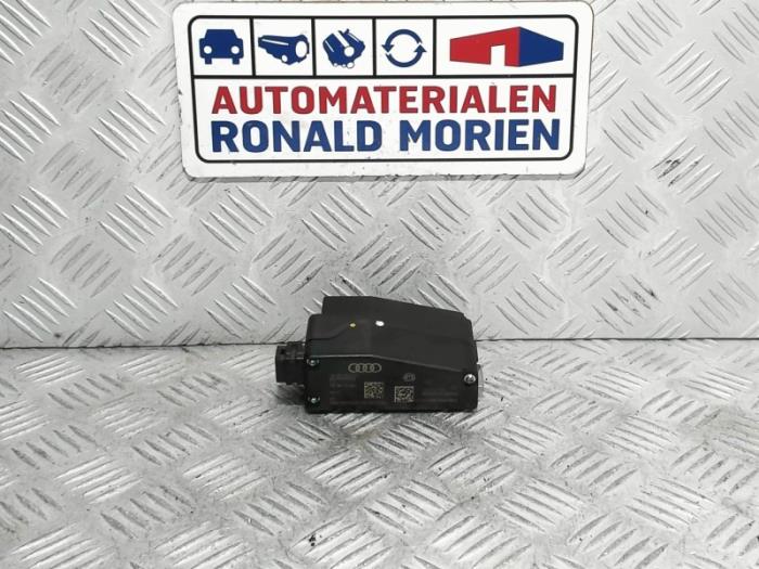 Usagé Divers Audi A4 Avant (B8) 1.8 TFSI 16V Prix € 49,00 Règlement à la marge proposé par Automaterialen Ronald Morien B.V.