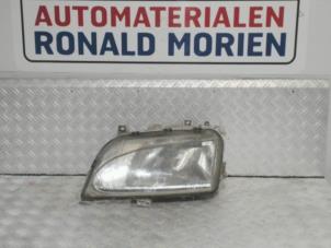 Used Headlight, left Ford Galaxy (WGR) 2.8i V6 Price € 35,00 Margin scheme offered by Automaterialen Ronald Morien B.V.