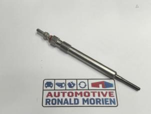 New Glow plug Volkswagen Scirocco (137/13AD) 2.0 TDI 16V Price € 14,99 Inclusive VAT offered by Automaterialen Ronald Morien B.V.